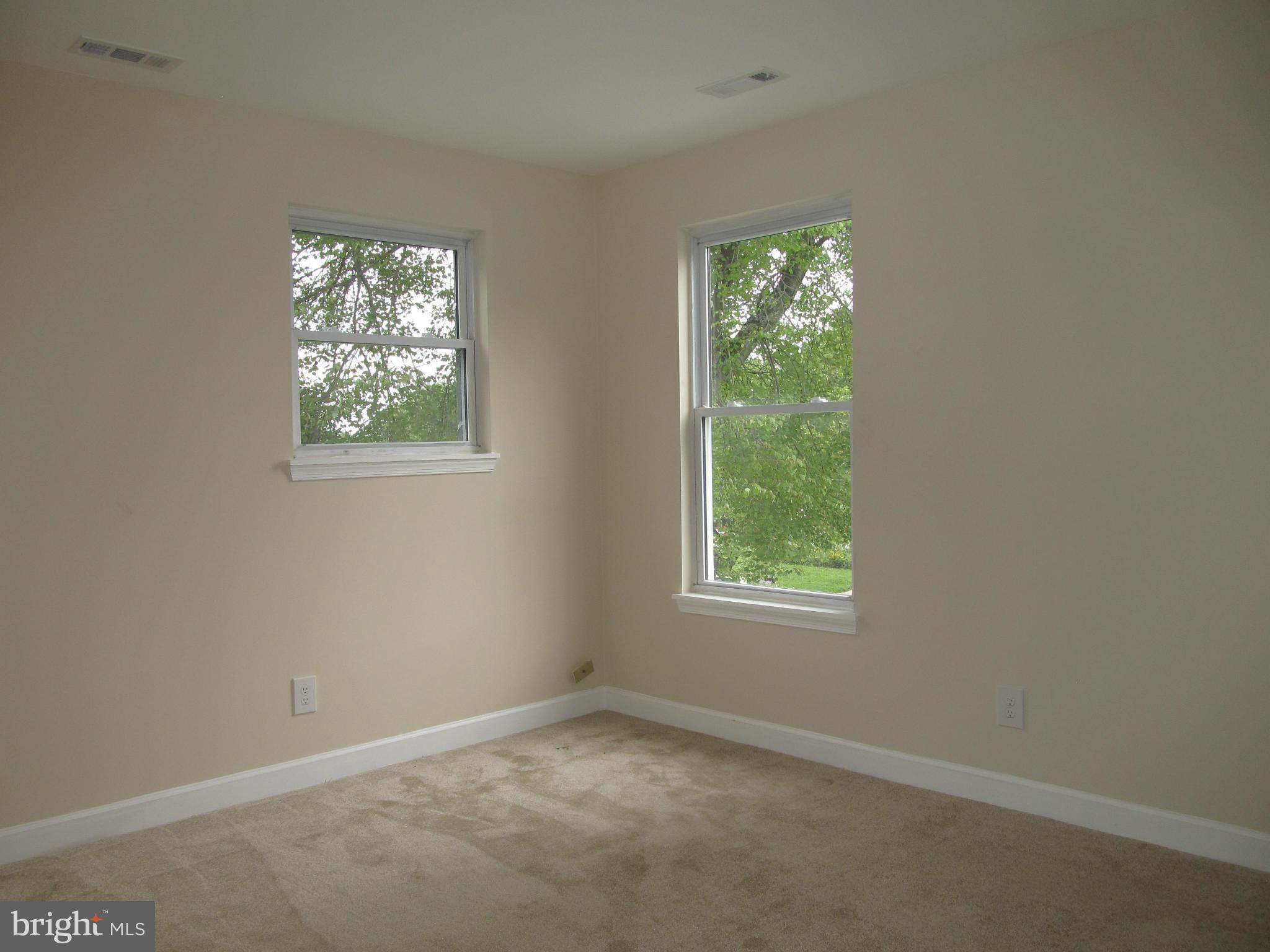 400 Indian Spring Drive Silver Spring, MD 20901 - Photo 25 of 29 Bedroom
