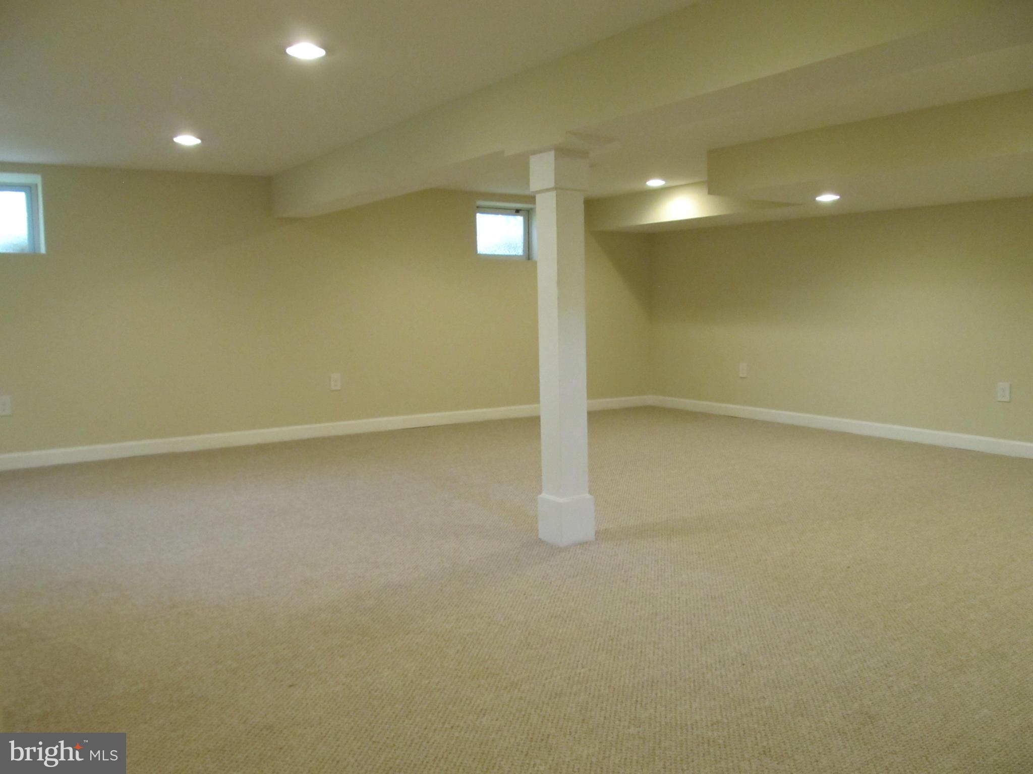 400 Indian Spring Drive Silver Spring, MD 20901 - Photo 28 of 29 Family Room