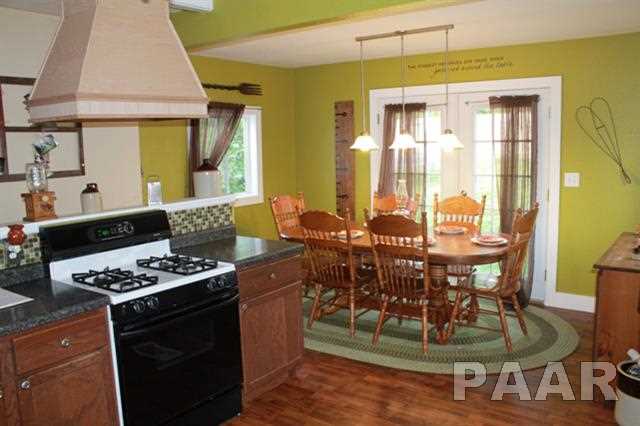 202 Reservoir Road Pekin, IL 61554 - Photo 5 of 13 Gallery Image 5