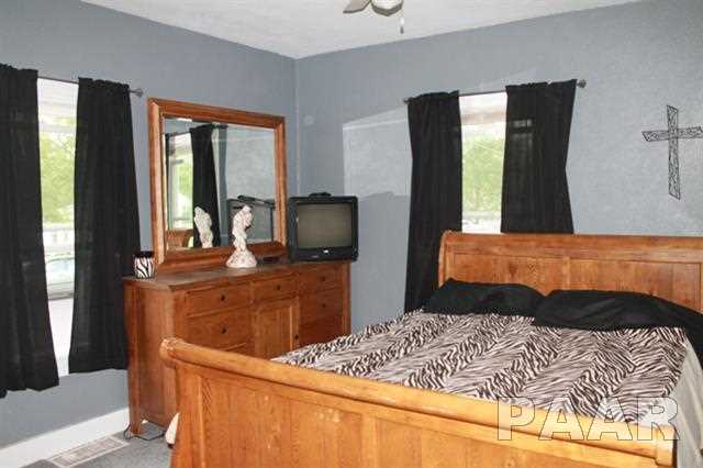 202 Reservoir Road Pekin, IL 61554 - Photo 7 of 13 Gallery Image 7