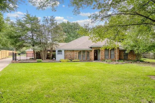 $5,950 | 2413 Taylor Street, Southlake, TX 76092