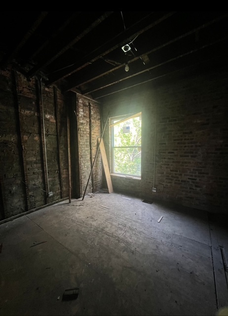 6756 South Lafayette Avenue Chicago, IL 60621 - Photo 11 of 16 a view of empty room with windows