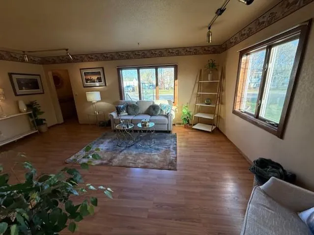 $229,900 | 211 9th Street South, Breckenridge, MN 56520