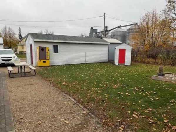 $209,900 | 211 9th Street South, Breckenridge, MN 56520