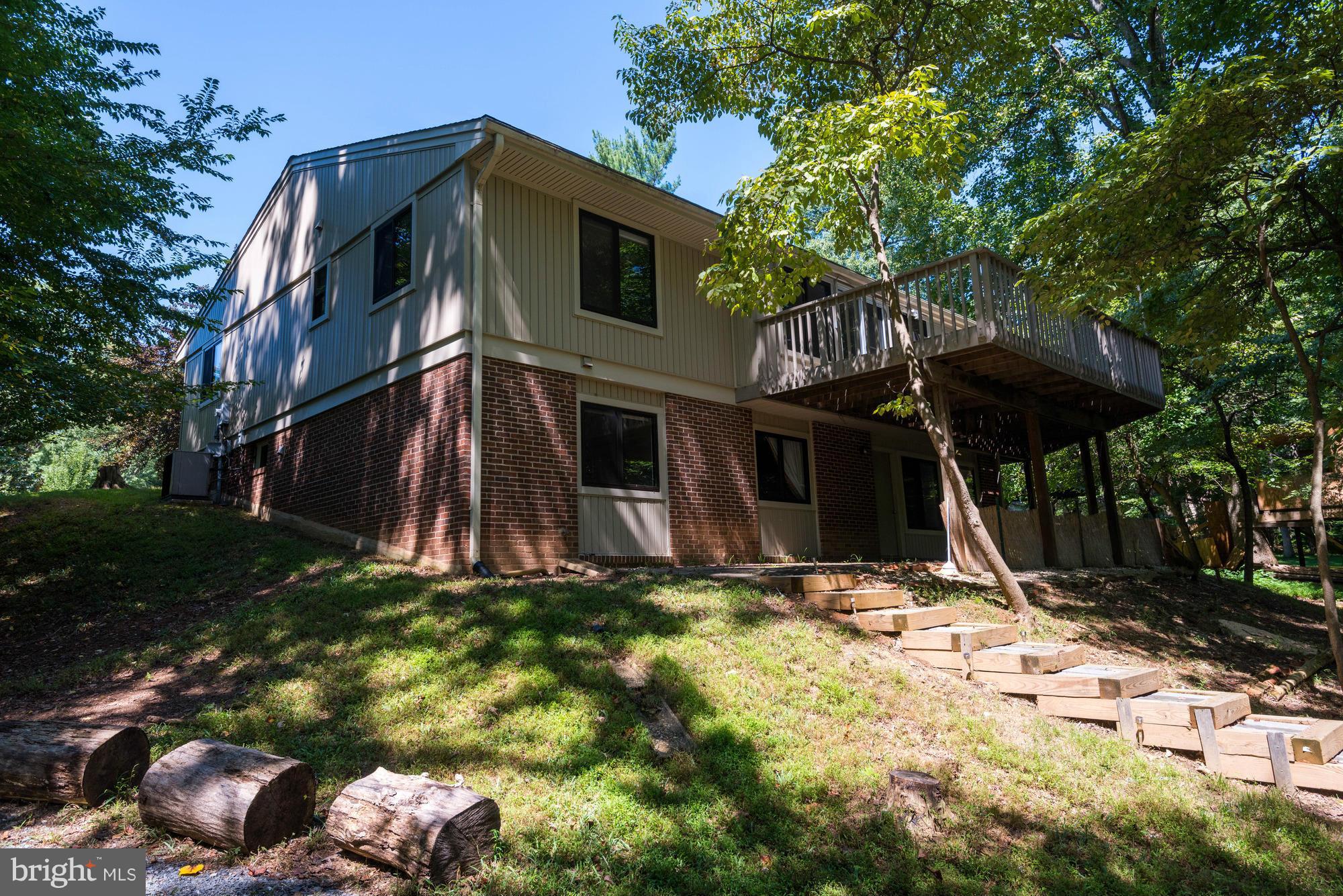 14905 Chestnut Ridge Court North Potomac, MD 20878 - Photo 30 of 30 Exterior (Rear)