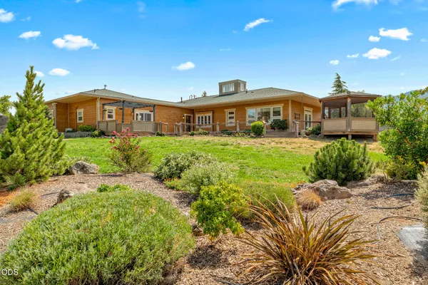 $1,035,000 | 145 Normal Avenue, Ashland, OR 97520