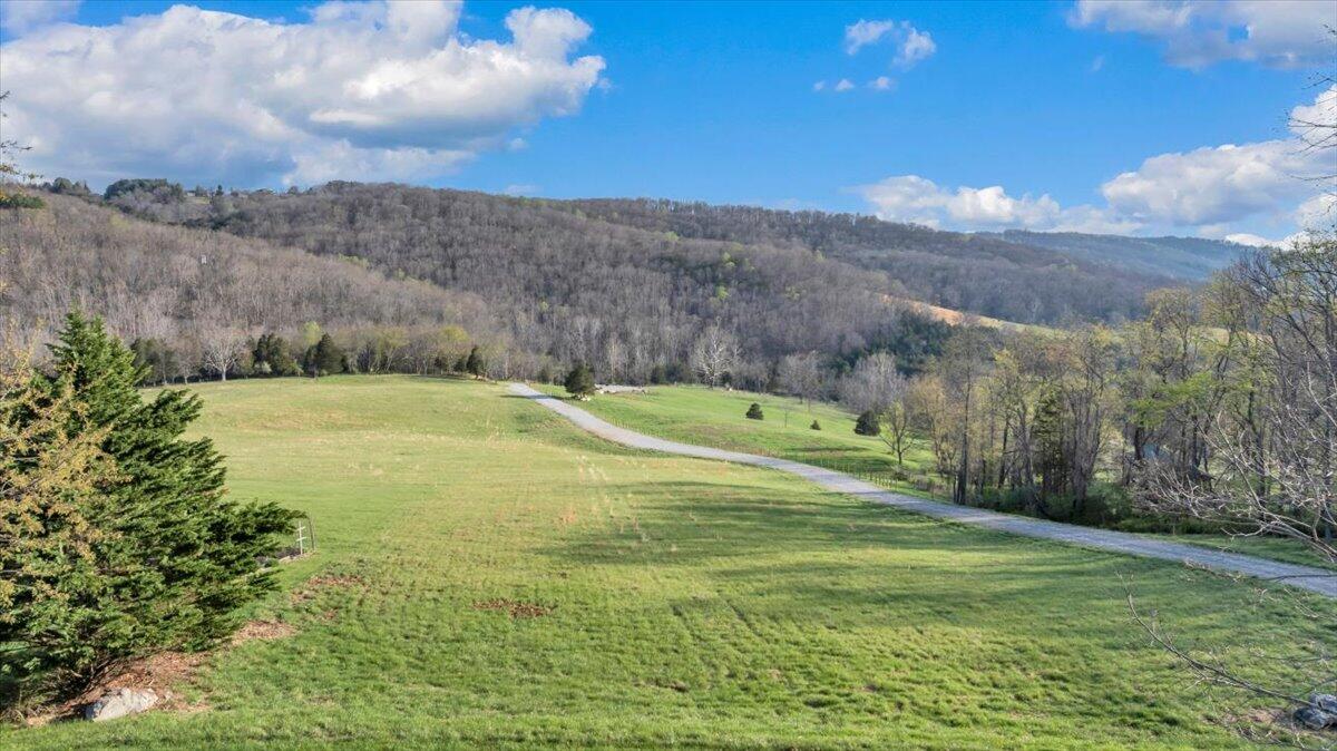 484 Mill Pointe Road Blacksburg, VA 24060 - Photo 8 of 73 03-DJI_20260404072137_0297_D