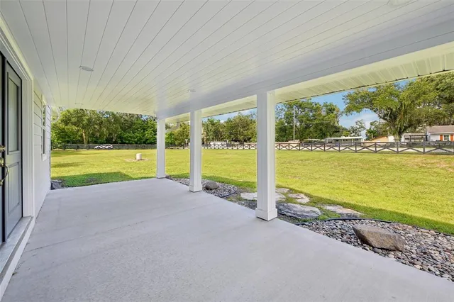 $999,999 | 18715 County Road 455, Clermont, FL 34715