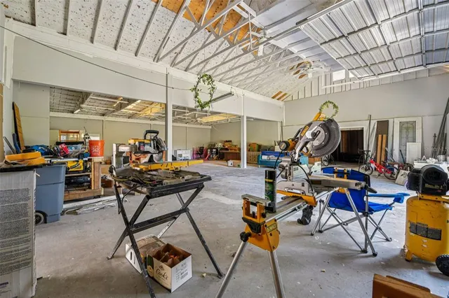 $999,999 | 18715 County Road 455, Clermont, FL 34715