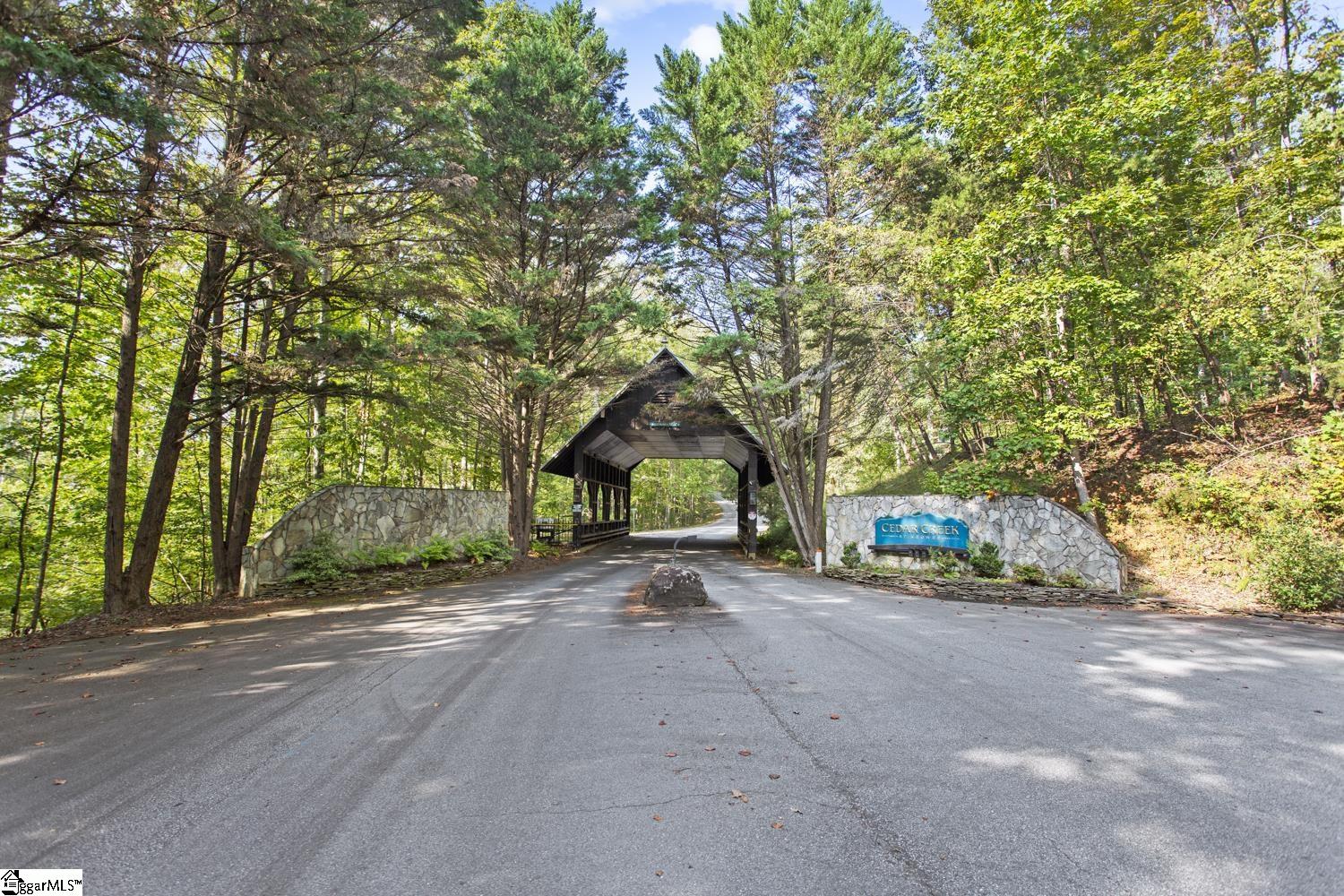 142 Summit Pine Sunset, SC 29685 - Photo 7 of 16