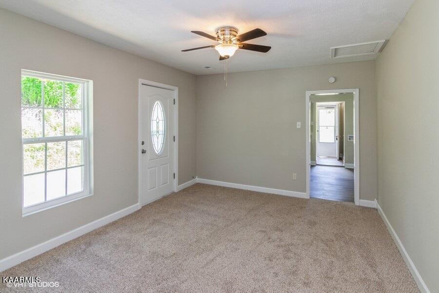 571 Half Moon Road Oliver Springs, TN 37840 - Photo 11 of 14 11_571HalfMoonRd_2013_LowRes