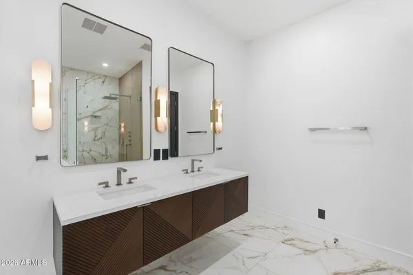 $2,825,000 | 3106 North Valencia Lane, Phoenix, AZ 85018