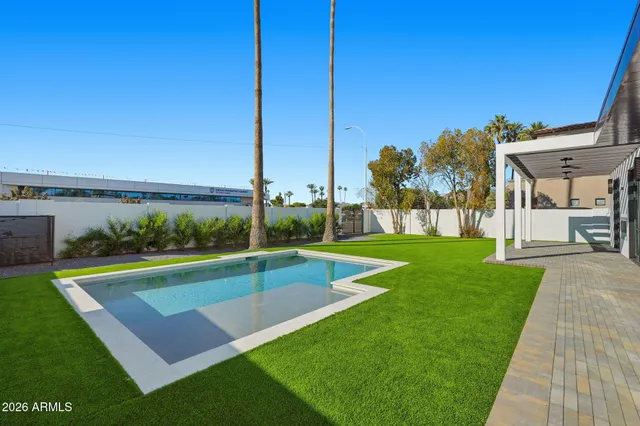 $2,850,000 | 3106 North Valencia Lane, Phoenix, AZ 85018
