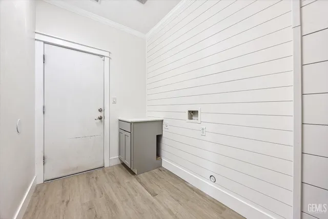 a view of a room with closet