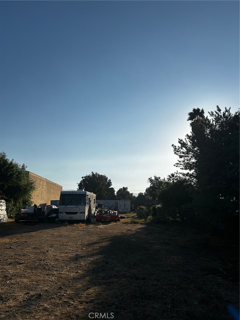 3868 Dawes Street Riverside, CA 92503 - Photo 2 of 6 a view of lake and mountain