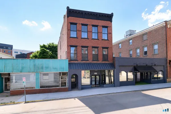 $2,676 | 10 Commerce Street, Unit 3N, Norwalk, CT 06850