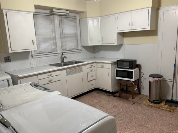 $139,999 | 221 North 3rd Street, Decatur, IN 46733