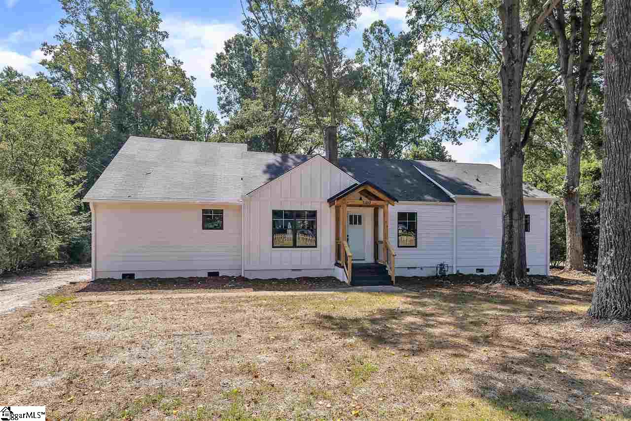 3100 Edwards Road Taylors, SC 29687 - Photo 1 of 36 Gallery Image 1