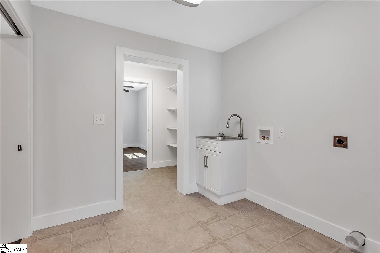 3100 Edwards Road Taylors, SC 29687 - Photo 24 of 36 Gallery Image 24