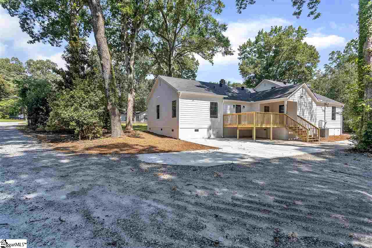 3100 Edwards Road Taylors, SC 29687 - Photo 29 of 36 Gallery Image 29