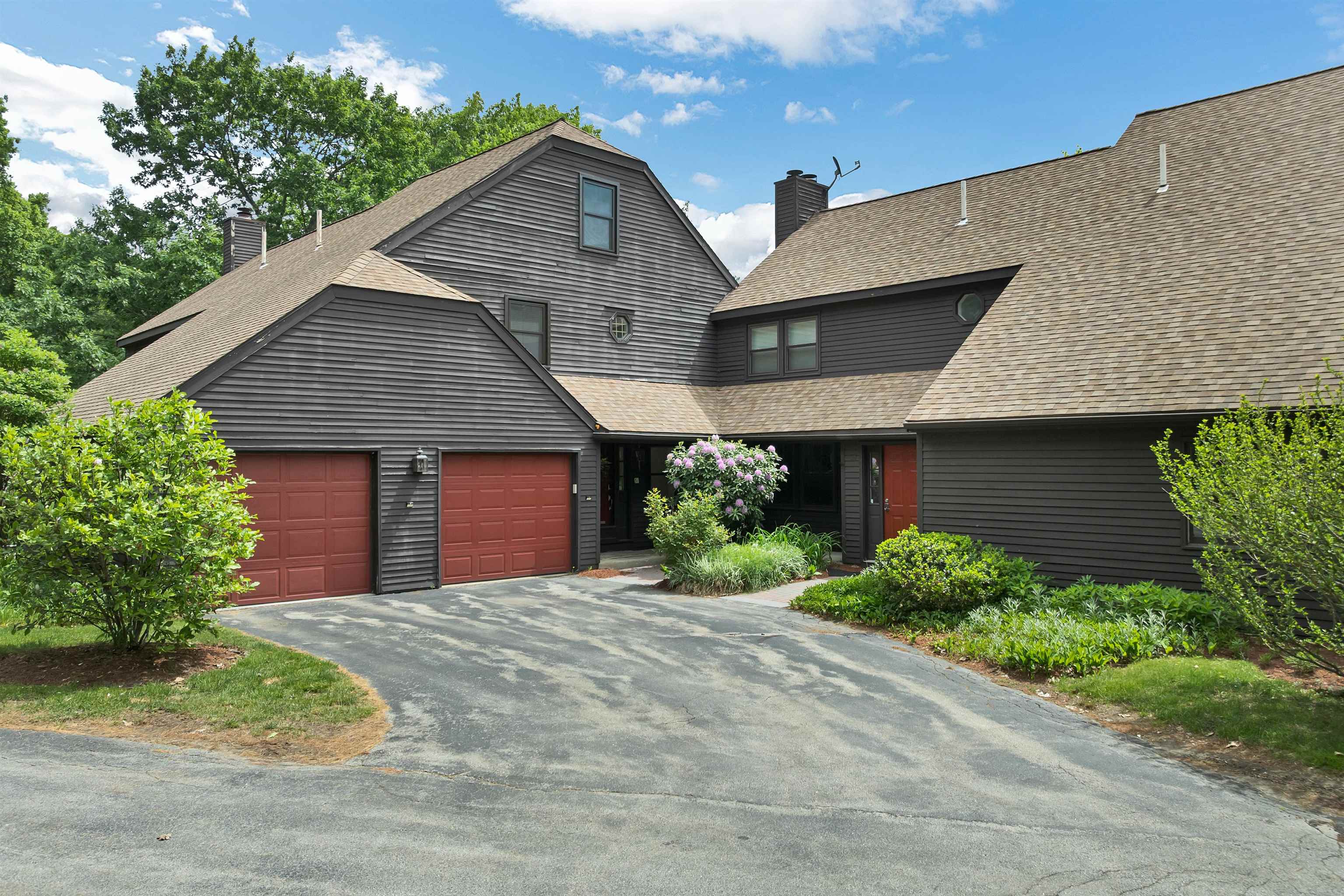 51 Stacey Circle Windham, NH 03087 - Photo 1 of 60