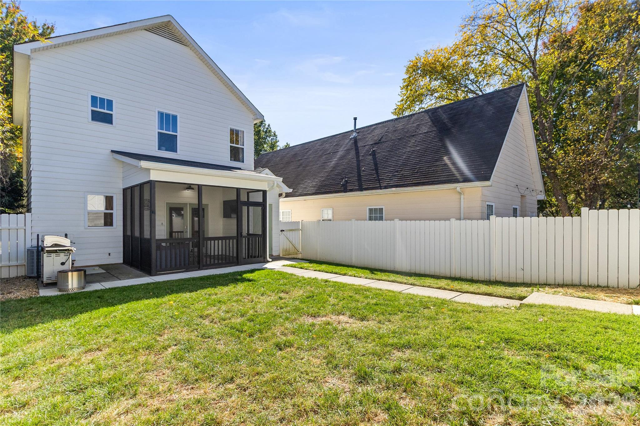 520 Catawba Avenue Davidson, NC 28036 - Photo 31 of 44