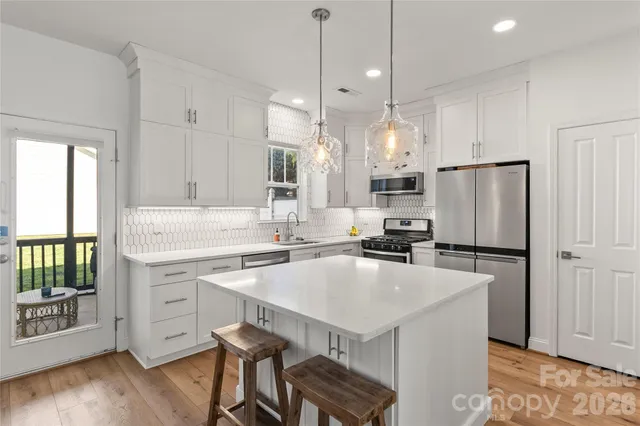 $524,000 | 520 Catawba Avenue, Davidson, NC 28036