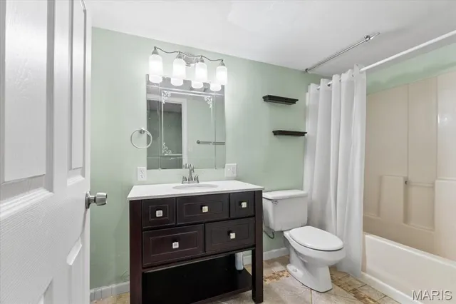 $699,900 | 1519 Scofield Valley Lane, Wildwood, MO 63038