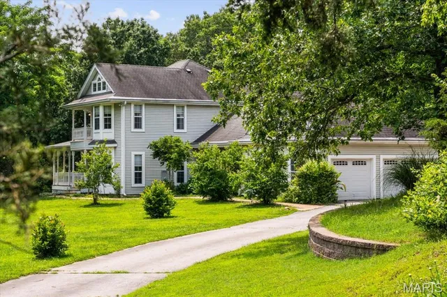 $699,900 | 1519 Scofield Valley Lane, Wildwood, MO 63038