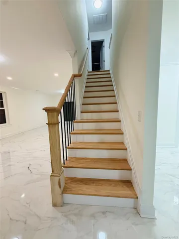 $4,000 | 134 Cedar Lane, Medford, NY 11763