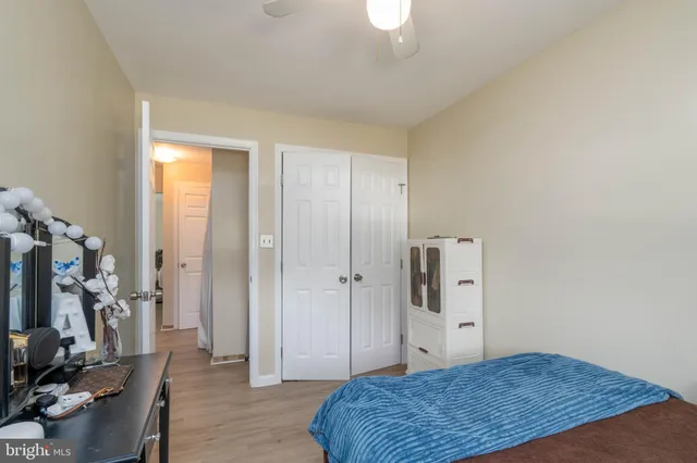 $295,999 | 121 Delwyn Lane, Williamstown, NJ 08094