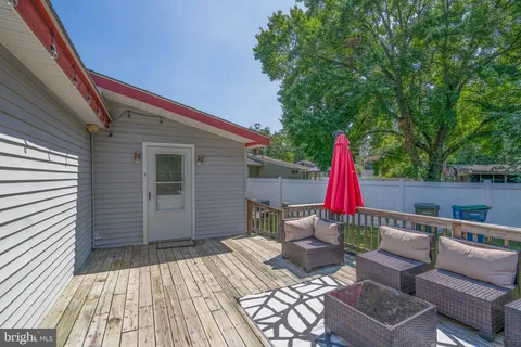 $295,999 | 121 Delwyn Lane, Williamstown, NJ 08094