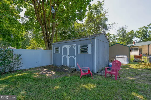 $295,999 | 121 Delwyn Lane, Williamstown, NJ 08094