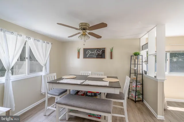 $295,999 | 121 Delwyn Lane, Williamstown, NJ 08094