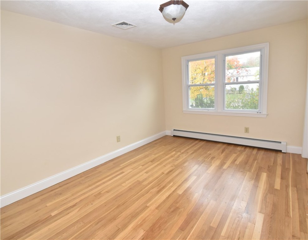 70 Eagle Road Cranston, RI 02920 - Photo 6 of 10 Gallery Image 6