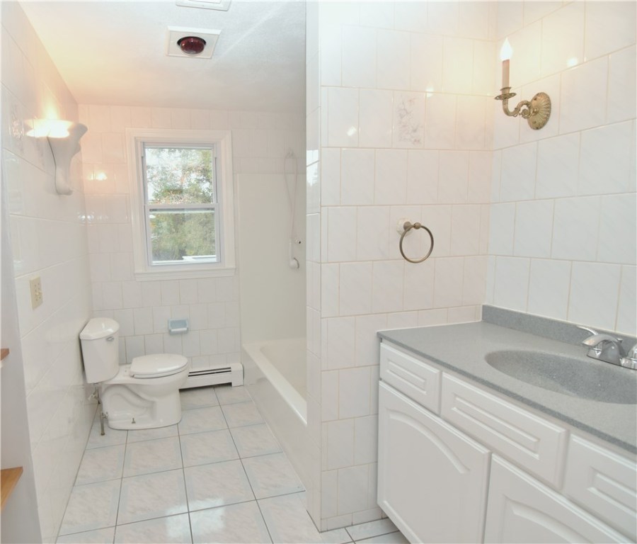 70 Eagle Road Cranston, RI 02920 - Photo 9 of 10 Gallery Image 9