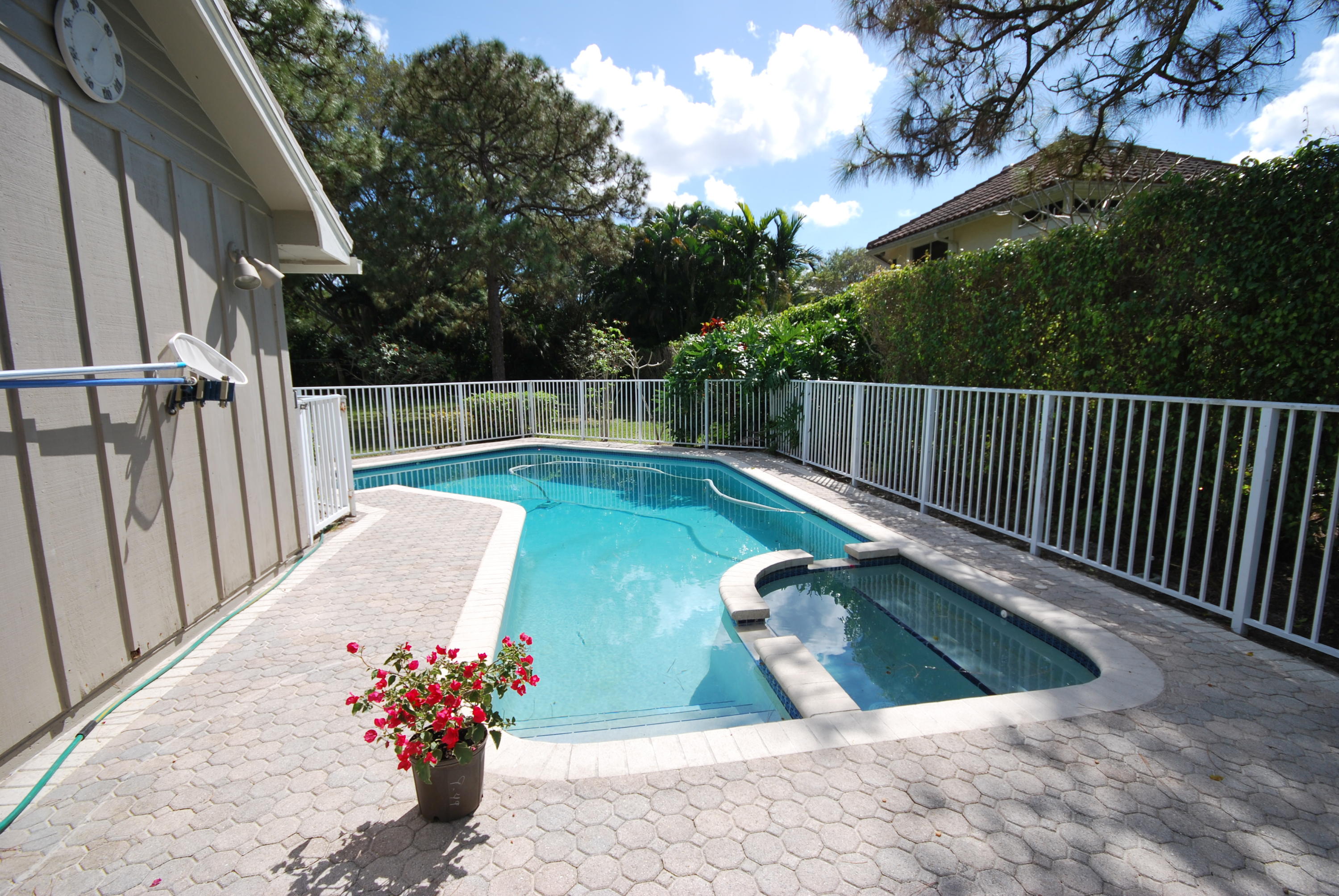 3377 Northwest 24th Way Boca Raton, FL 33431 - Photo 4 of 36 Pool and Spa
