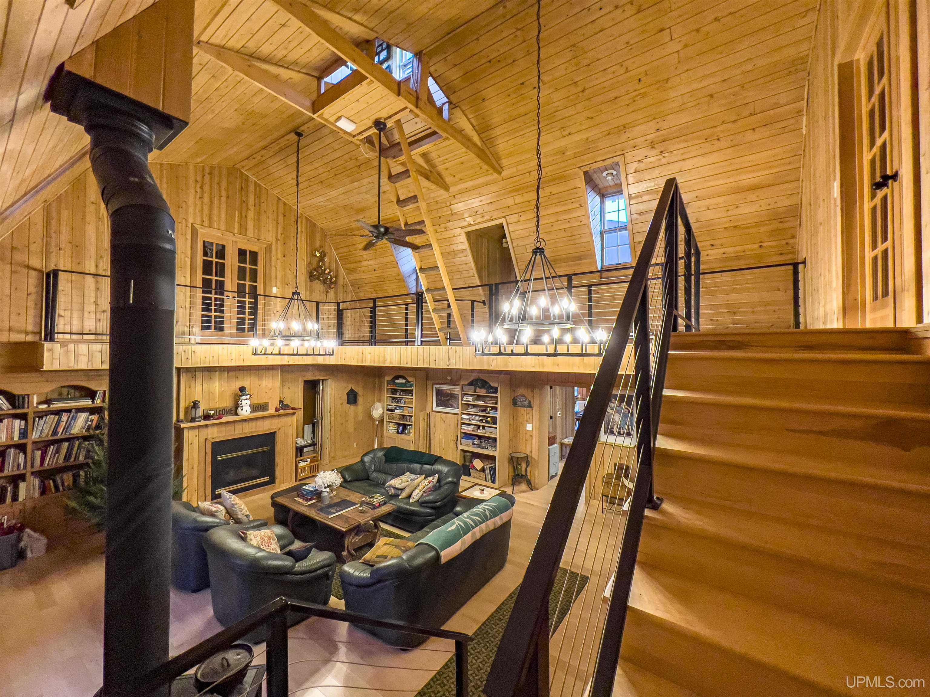6685 South 75 Road Gladstone, MI 49837 - Photo 19 of 42 Gallery Image 19