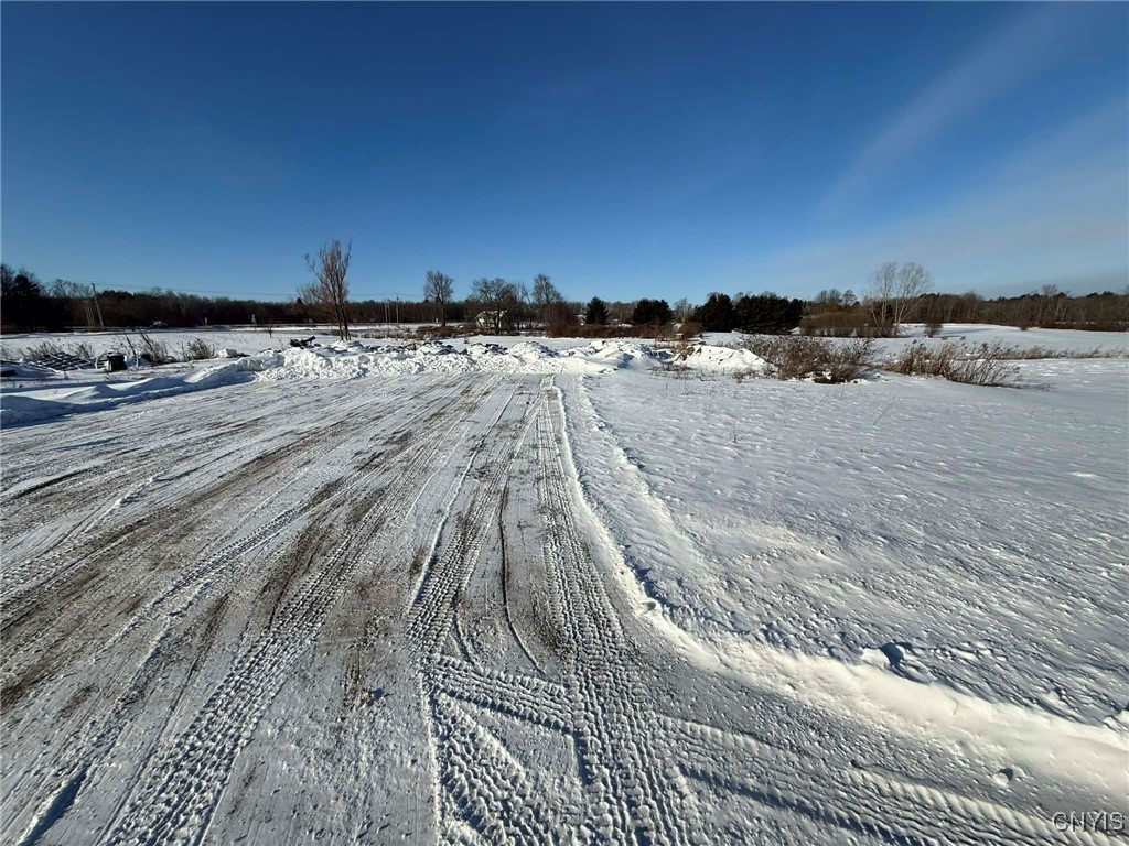 19 Gristwood Road Schroeppel, NY 13069 - Photo 3 of 5
