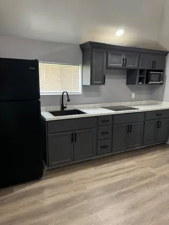 $950 | 4049 Lucille Street, Unit C, Houston, TX 77026