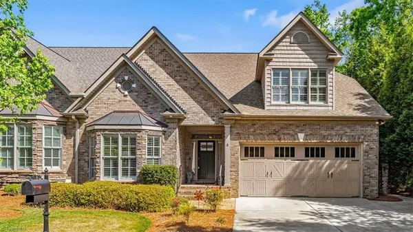$799,000 | 8 Blakeney Place, Greensboro, NC 27408