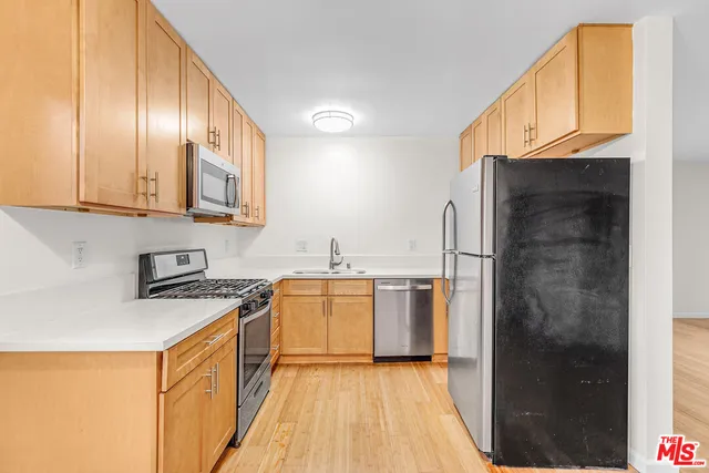 $2,495 | 2637 South Centinela Avenue, Unit 26, Santa Monica, CA 90405