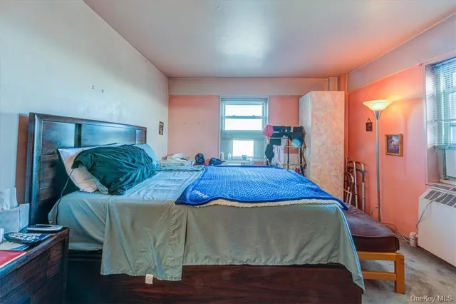 $235,000 | 8 Fordham Hill Ovl, Unit 12C | University Heights