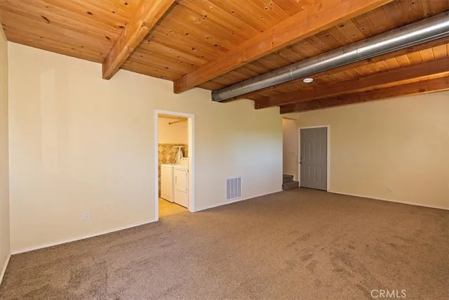 a view of empty room