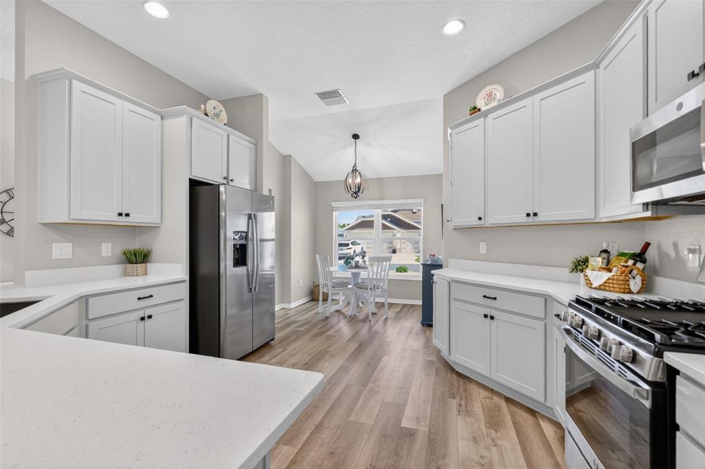 1713 Robbins Road The Villages, FL 34762 - Photo 10 of 53 Gallery Image 10