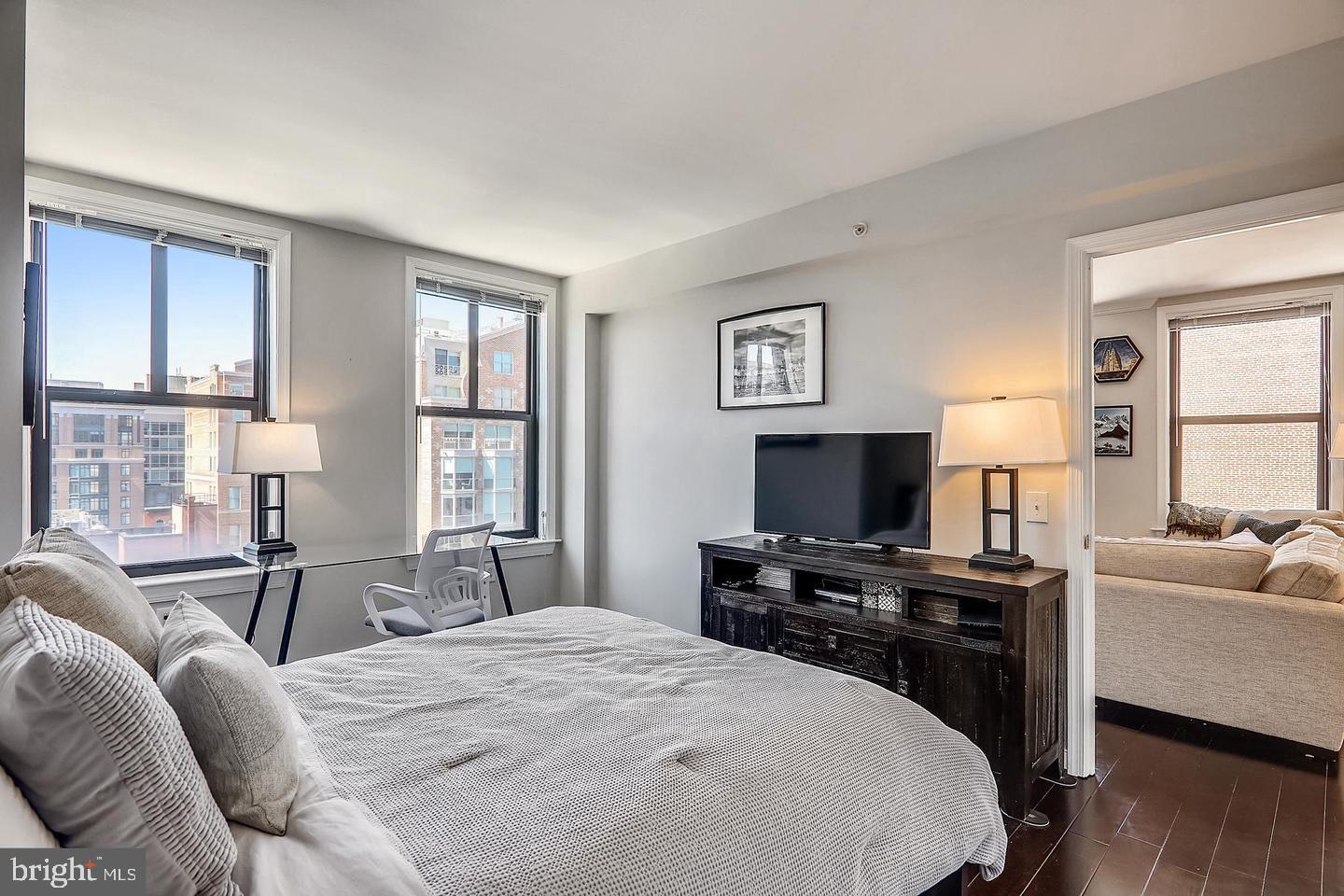 631 D Street Northwest, Unit 934 Washington, DC 20004 - Photo 10 of 68