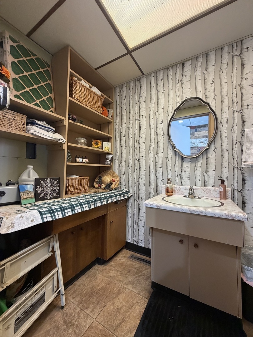 13 East Market Street Shannon, IL 61078 - Photo 8 of 13 a kitchen with a sink and a stove