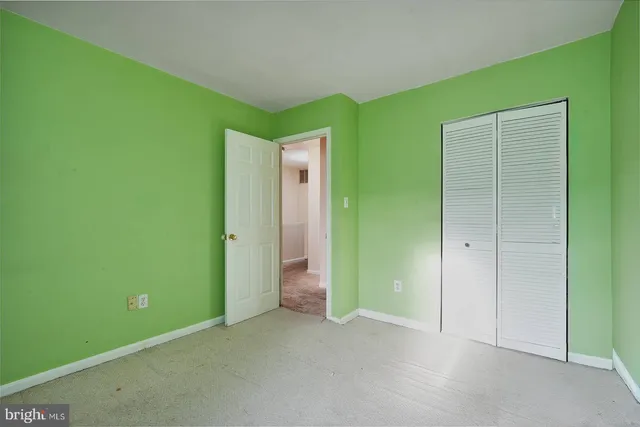 $330,000 | 1715 Hart Court, Crofton, MD 21114