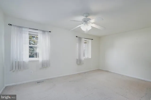 $330,000 | 1715 Hart Court, Crofton, MD 21114