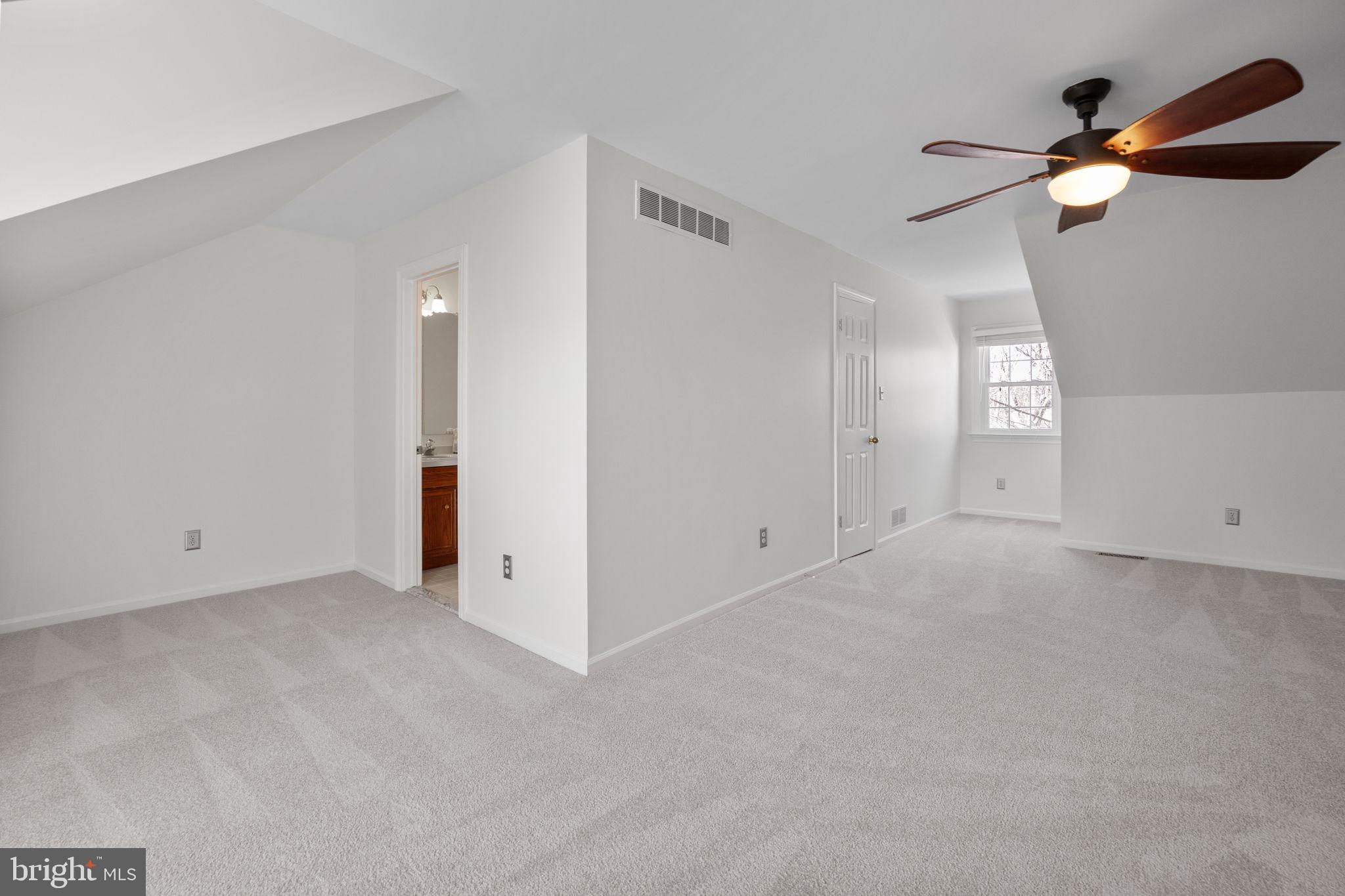 33 Sentinel Road, Unit 136 Washington Crossing, PA 18977 - Photo 23 of 33 Gallery Image 23